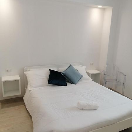 A Casa Di Maghi Hotell Olbia Exteriör bild